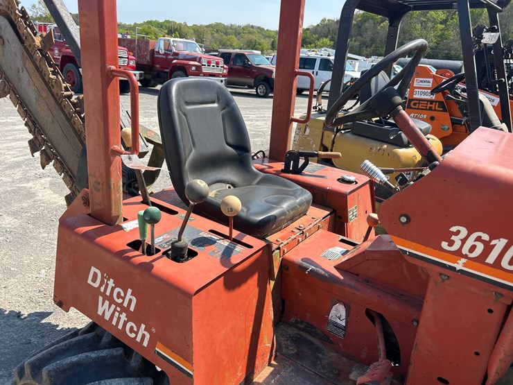 ditch-witch-3610-image-11