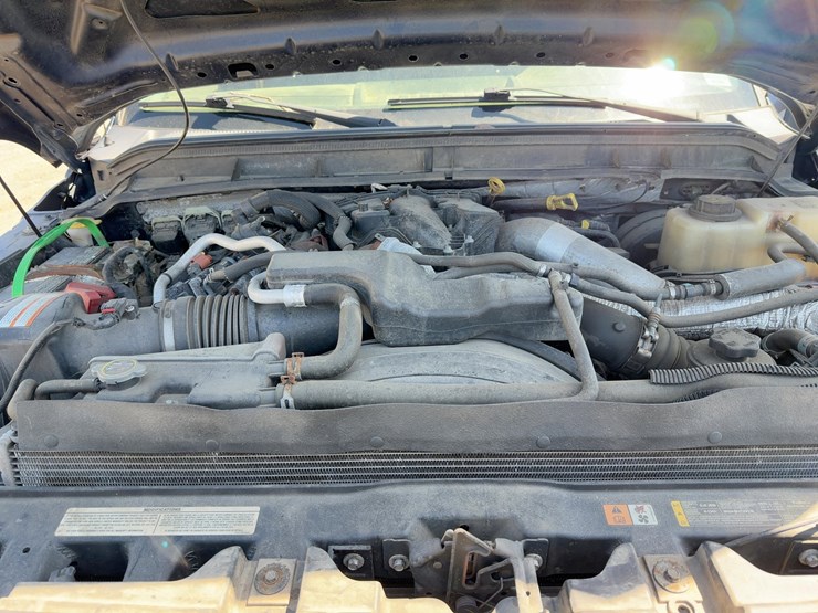 2015-ford-f250-xl-image-12