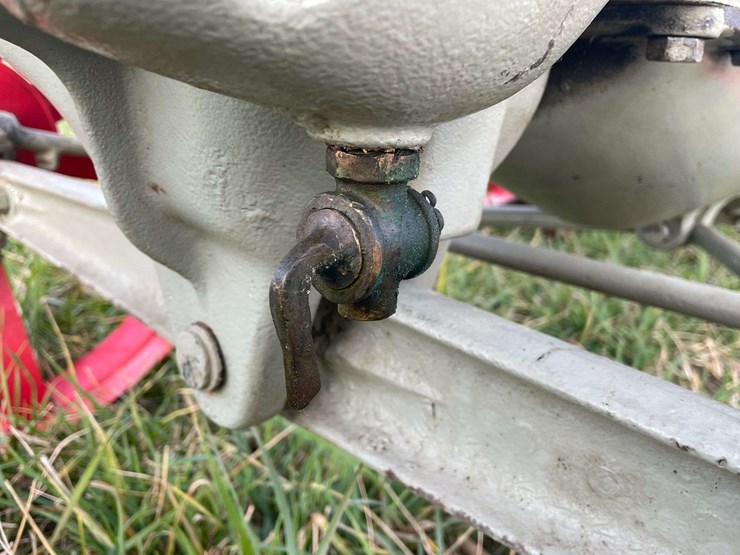 1917-experimental-fordson-tractor-(oldest-fordson-tractor-in-the-world)-image-63