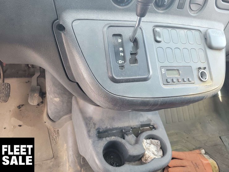 2005-dodge-sprinter-2500-image-12