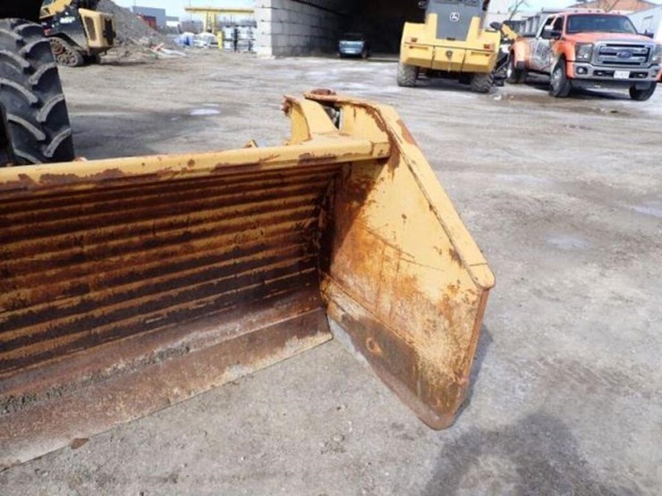 2014-new-holland-t4.75-image-33