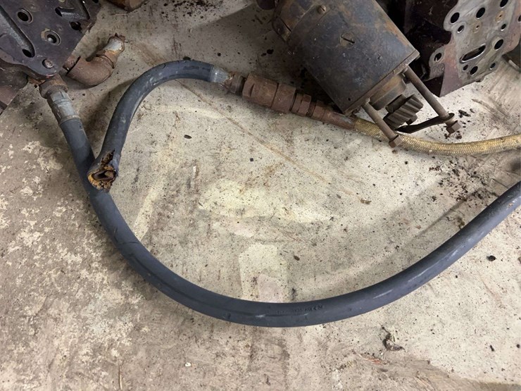 radiator,-fuel-tank-and-other-parts-image-3