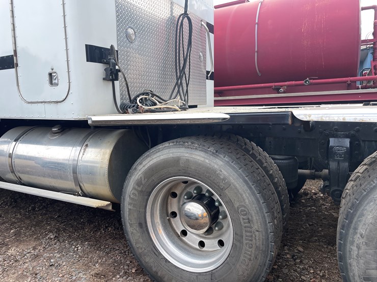 #246-•-1961-kenworth-truck-tractor-(has-nd-title)-(mora,-mn)-image-12