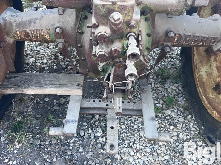 john-deere-a-image-12