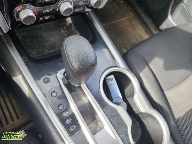 2020-nissan-pathfinder-image-23