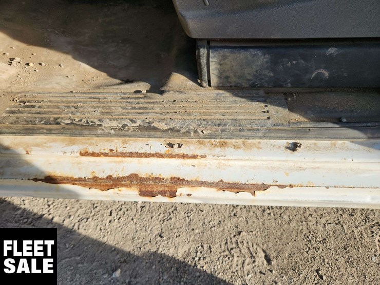 2014-chevrolet-silverado-1500-image-38