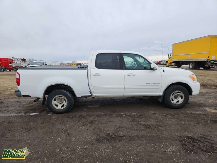 2005-toyota-tundra-image-23