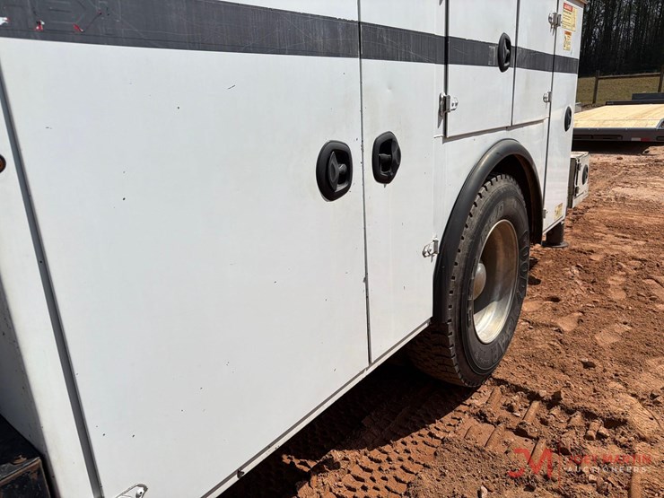 2013-imt-7500-image-16