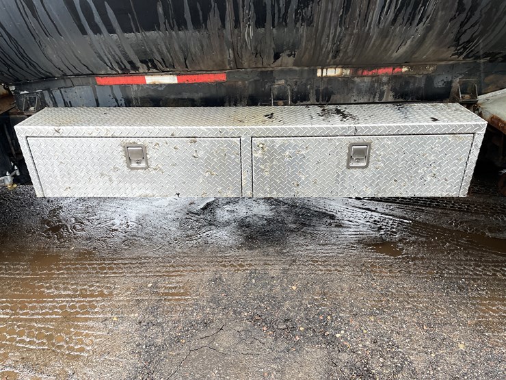 2001-international-4900-image-9