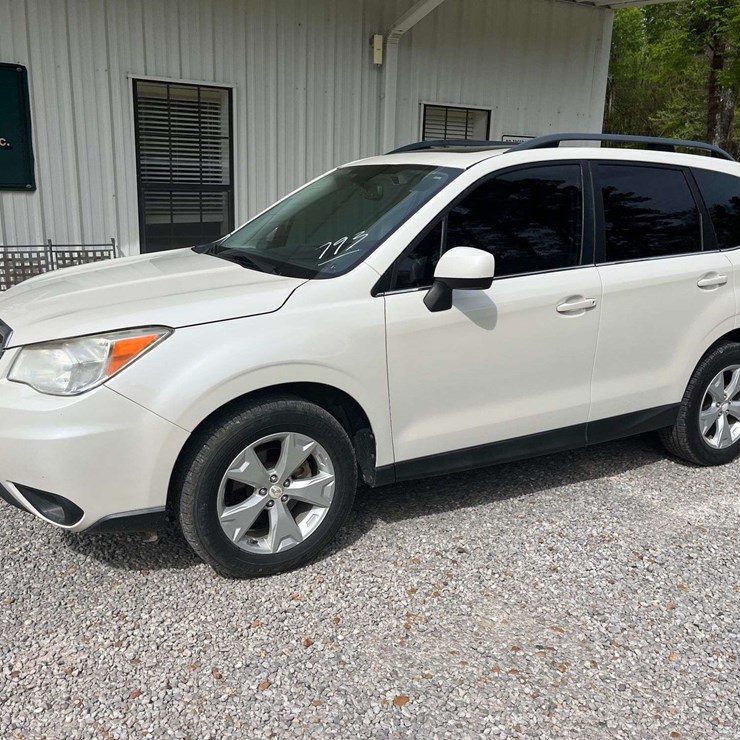 2015 SUBARU FORESTER