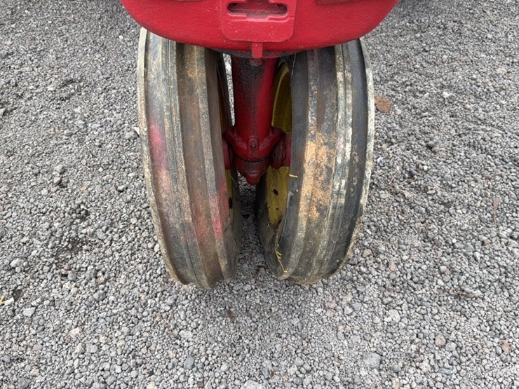 massey-harris-44d-special-image-4