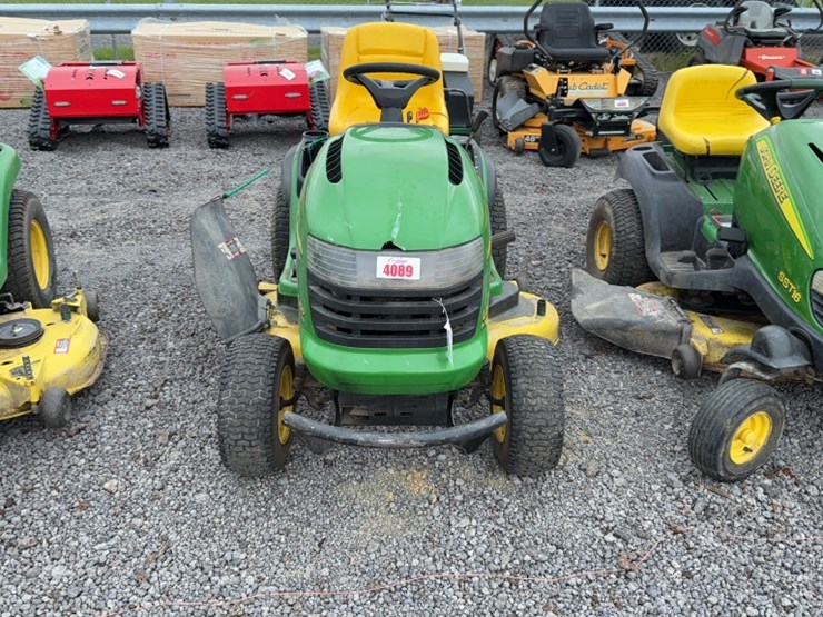 2004-john-deere-l120-image-2