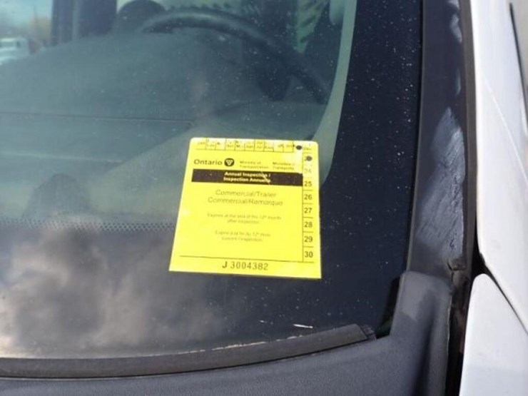 2012-ford-f750-xlt-image-23