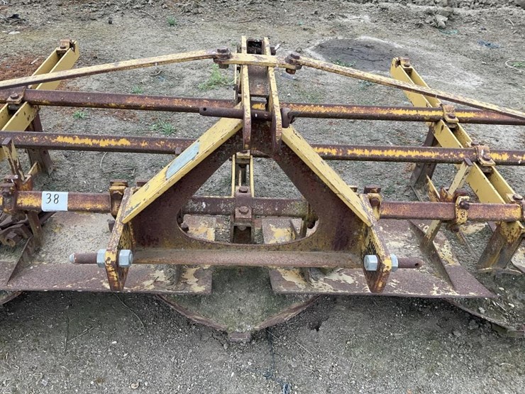 marvin-3-pt-6-row-30"-bed-shaper-image-8