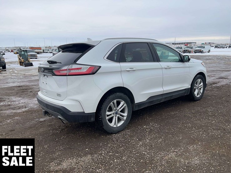 2019-ford-edge-sel-image-5