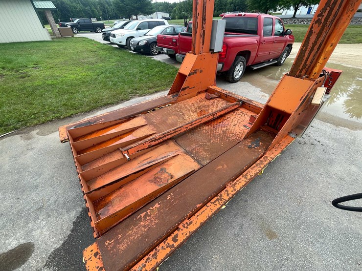 #356-•-forklift-lift-station-(shawano,-wi)-image-13