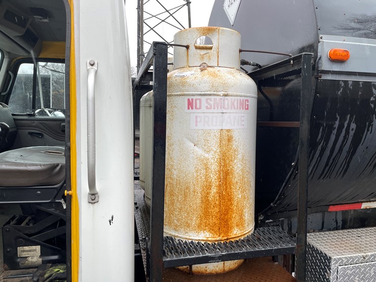 2001-international-4900-image-13