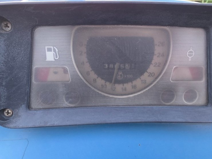 1984-ford-4610-image-38