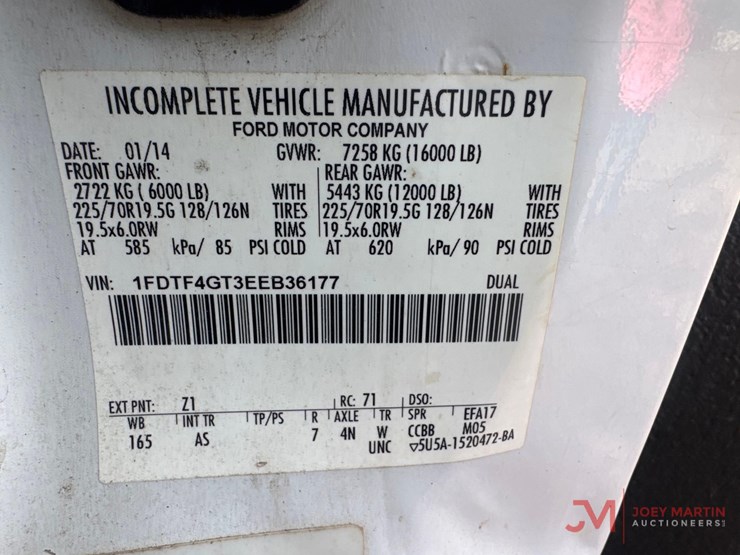 2014-ford-f450-image-24