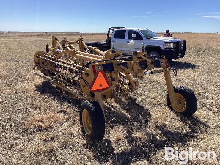 2017-vermeer-r2300-image-7