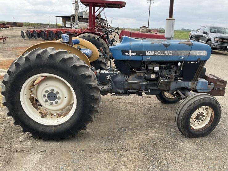new-holland-4630-image-8