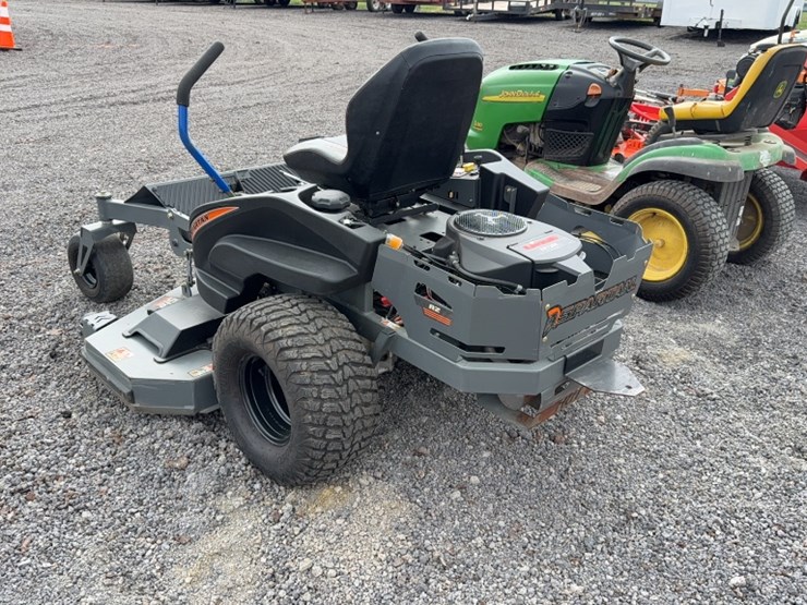 #4065-•-spartan-rz-zero-turn-mower-image-9
