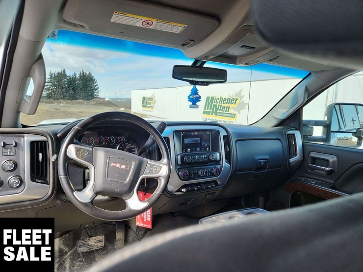 2016-gmc-sierra-2500hd-image-14