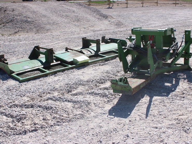 john-deere-8200-image-2