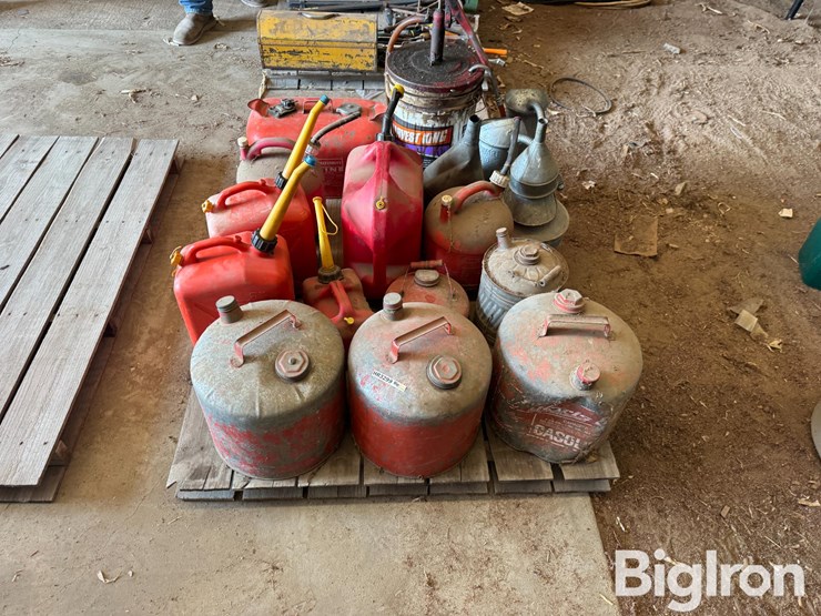 fuel-cans/funnel-image-1