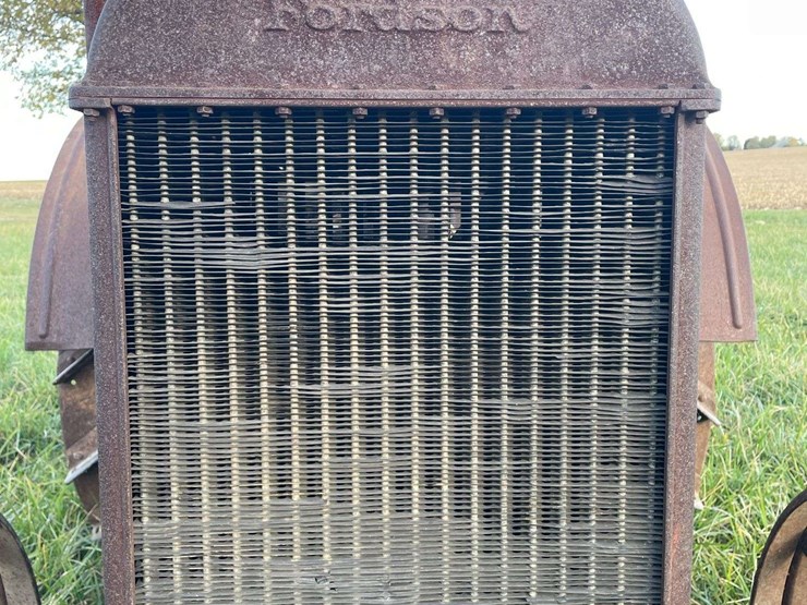 1927-fordson-tractor-image-9