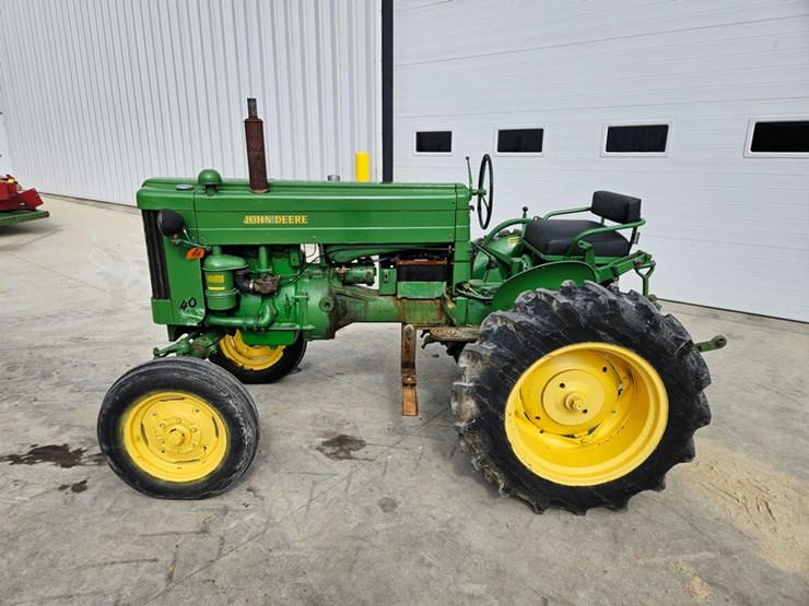 john-deere-40-image-2