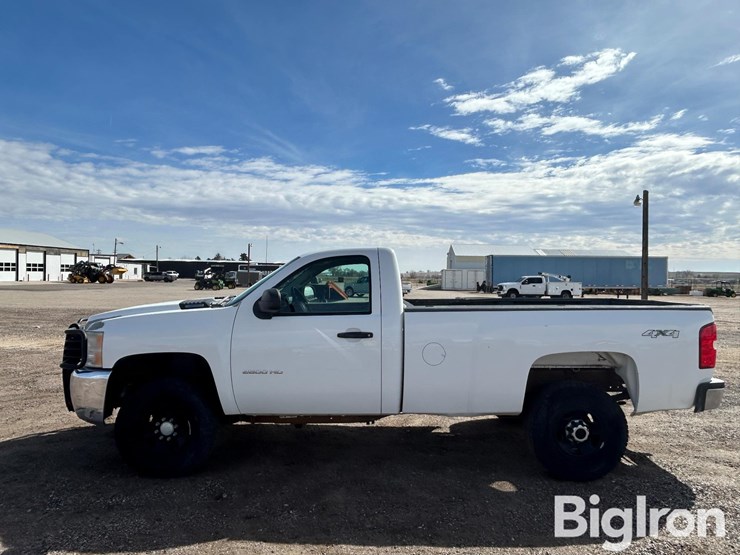 2010-chevrolet-silverado-2500-image-8