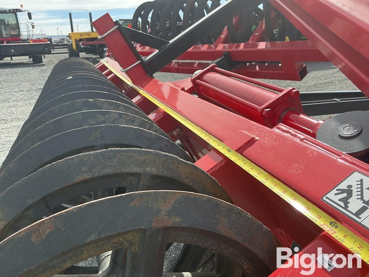 2025-sterling-32'-packer-image-15