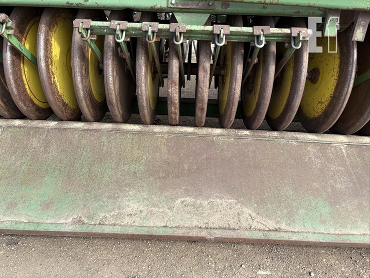 john-deere-9300-image-6