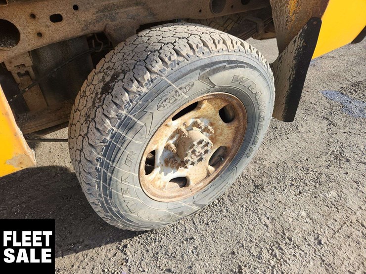 2012-chevrolet-silverado-2500hd-image-11