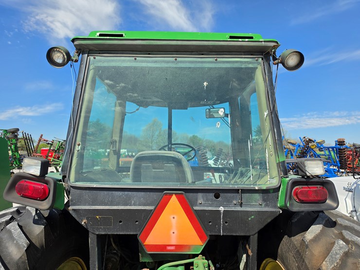 1992-john-deere-4760-image-12