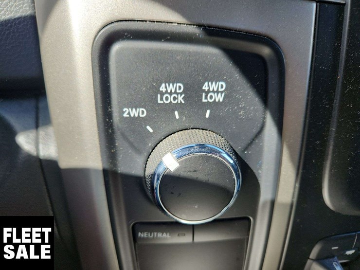 2015-dodge-2500-image-11