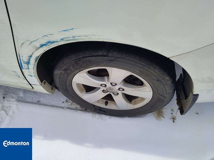 2013-toyota-sienna-image-7