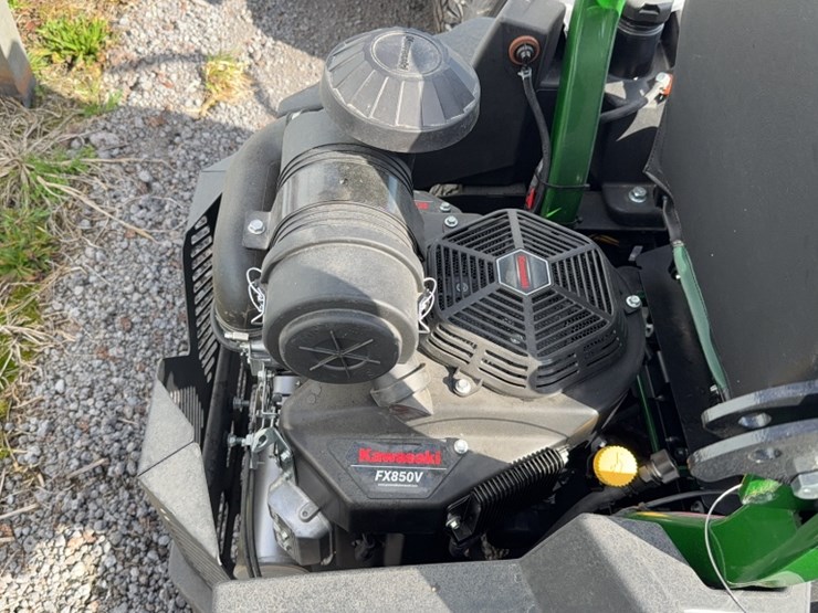#4073-•-yakta-yxr-320-zero-turn-mower-image-9