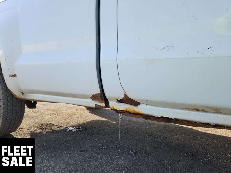 2014-chevrolet-silverado-1500-image-28