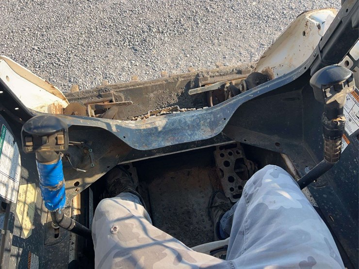 bobcat-t550-image-18