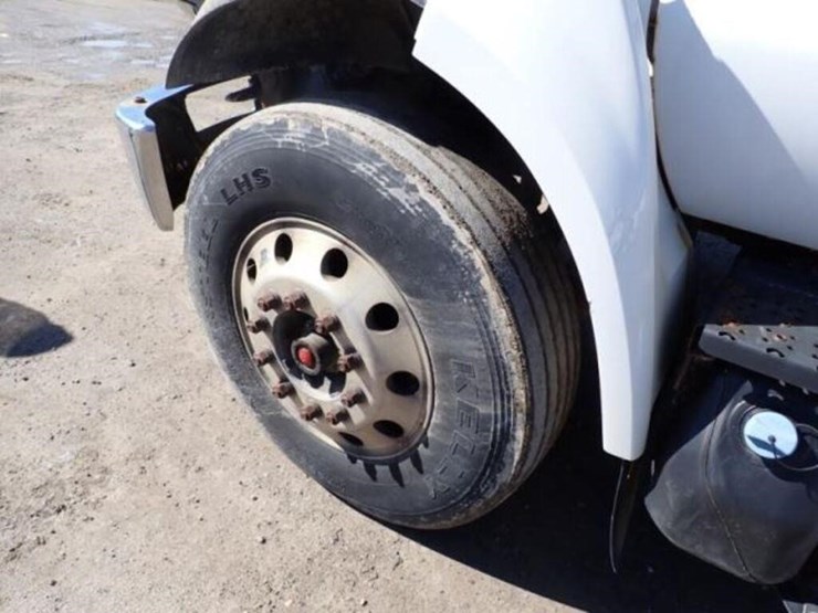 2017-ford-f750-image-35