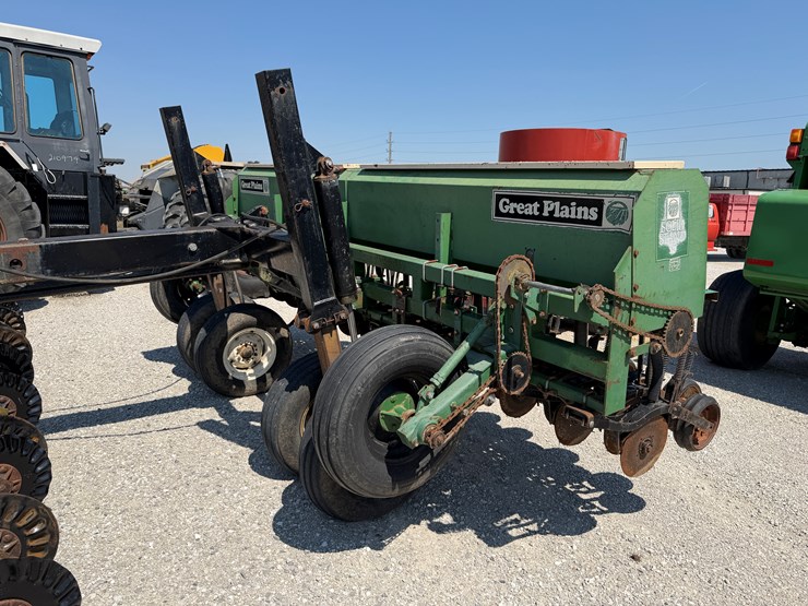 great-plains-solid-stand-15-image-4