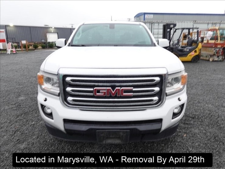 2017-gmc-canyon-image-15