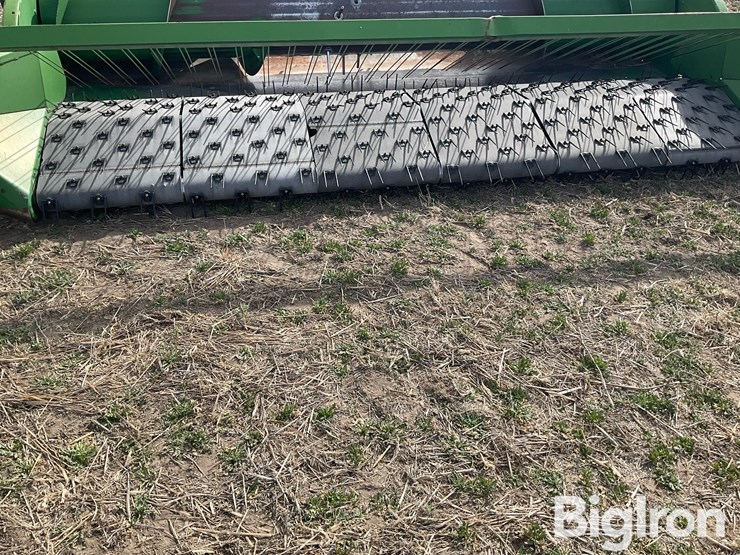 john-deere-212-image-9