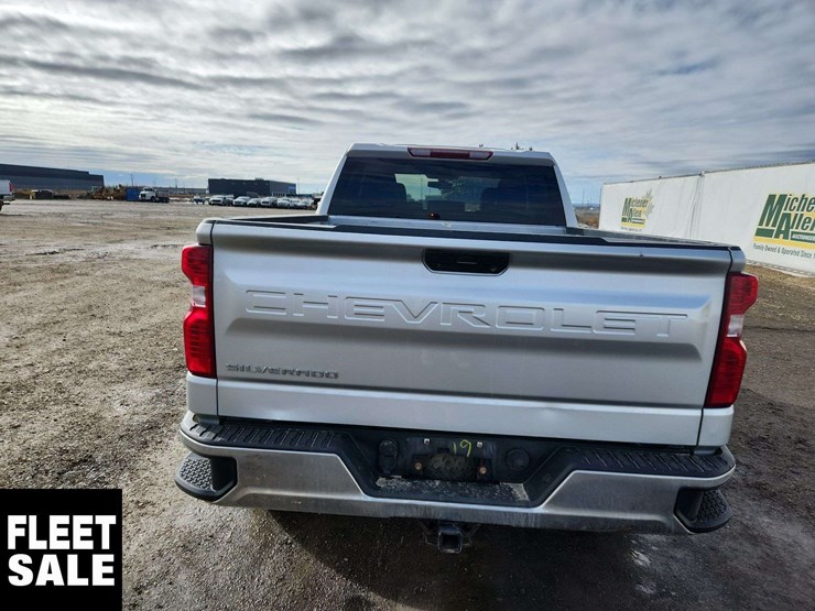 2021-chevrolet-silverado-1500-image-9