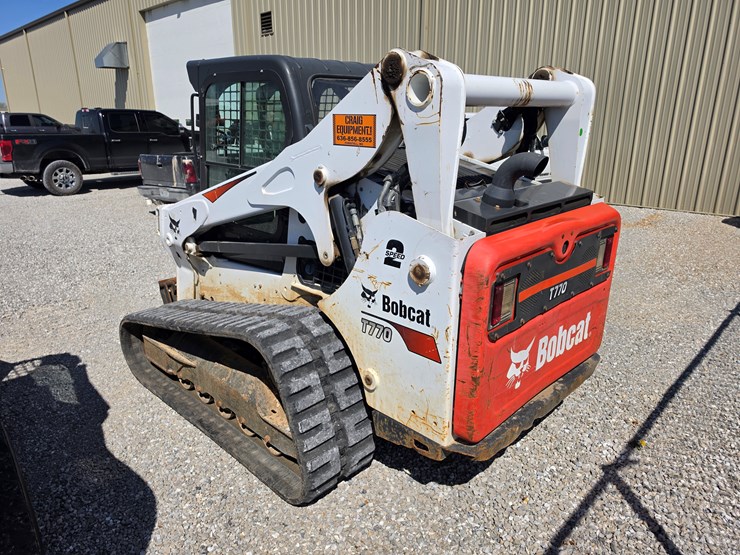 2019-bobcat-t770-image-15