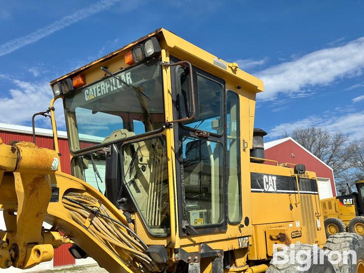 2001-caterpillar-140h-vhp-image-14
