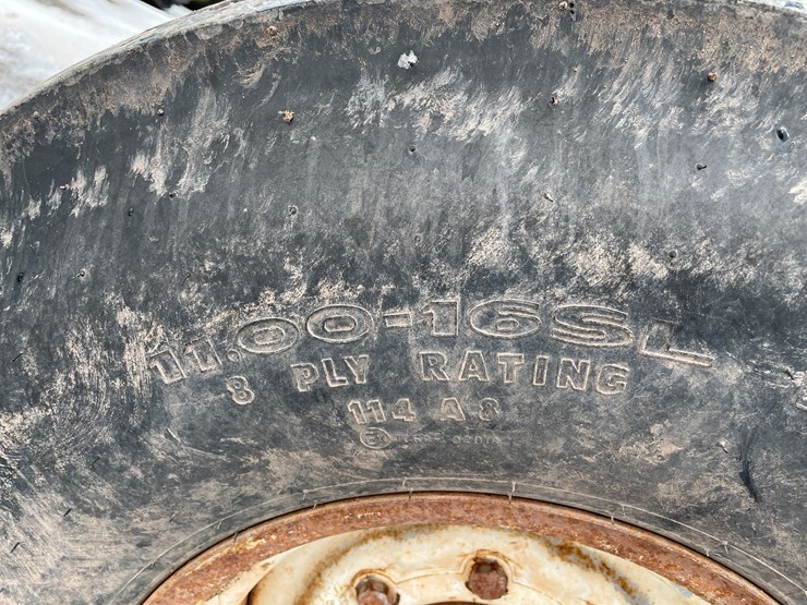 1998-new-holland-8670-image-10