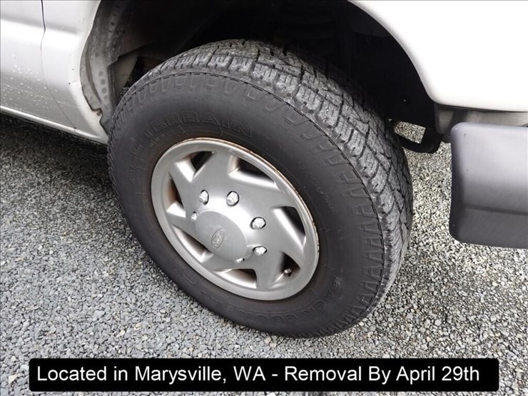 2007-ford-e250-image-12